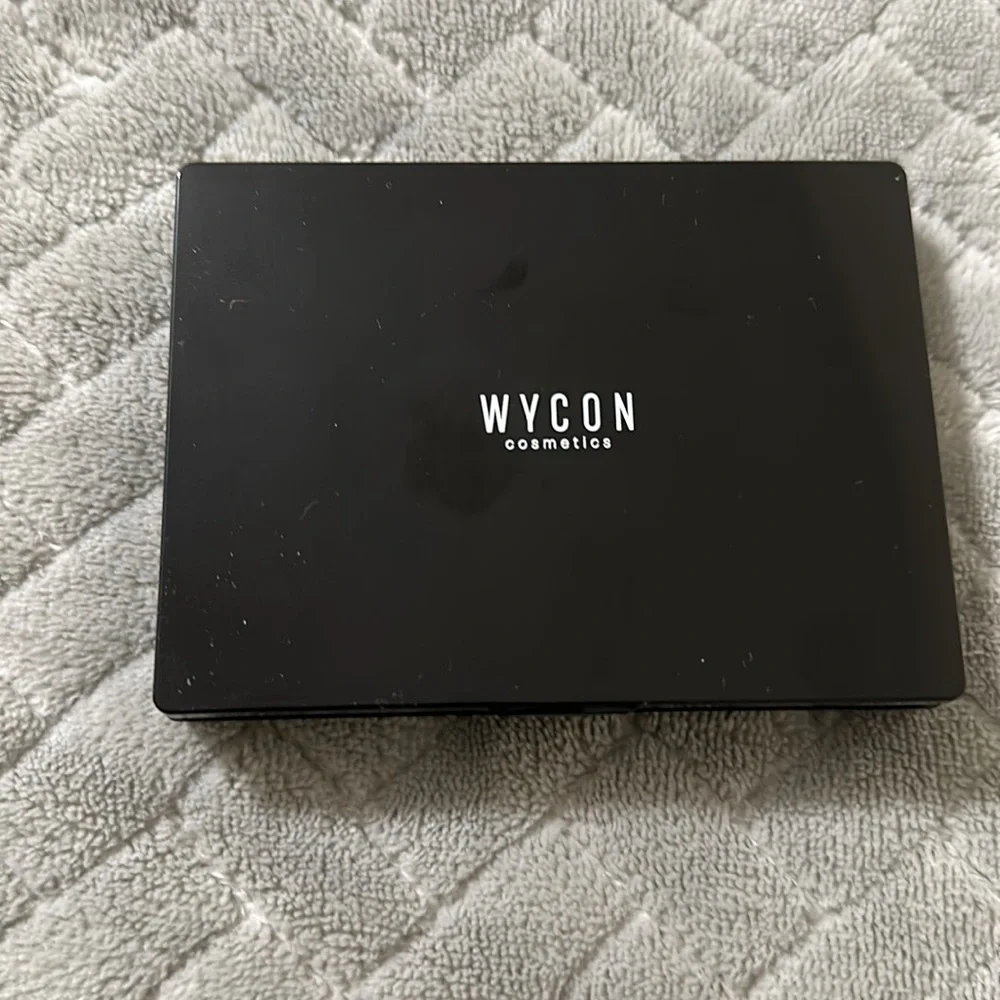 🇮🇹 WYCON Cosmetic Form Milano Italy- Quick Palette Eyeshadow